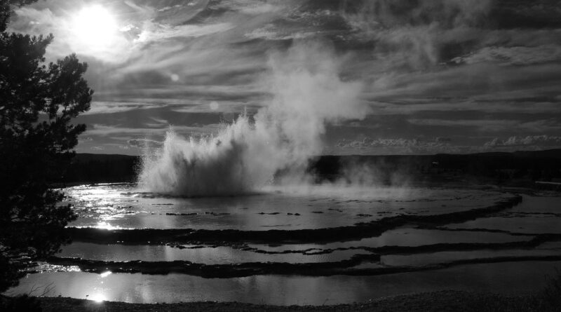 Yellowstone 66277 1280